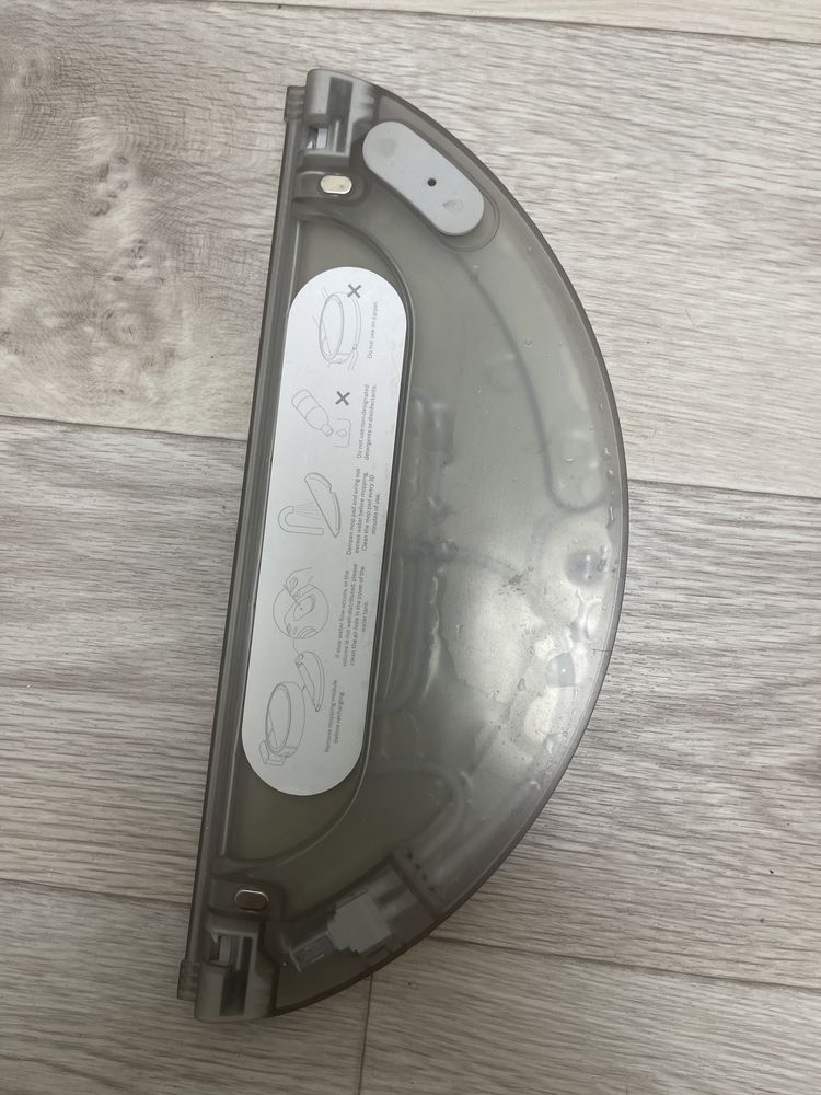 Робот-пылесос Xiaomi Robot Vacuum-Mop с функцией влажной уборки