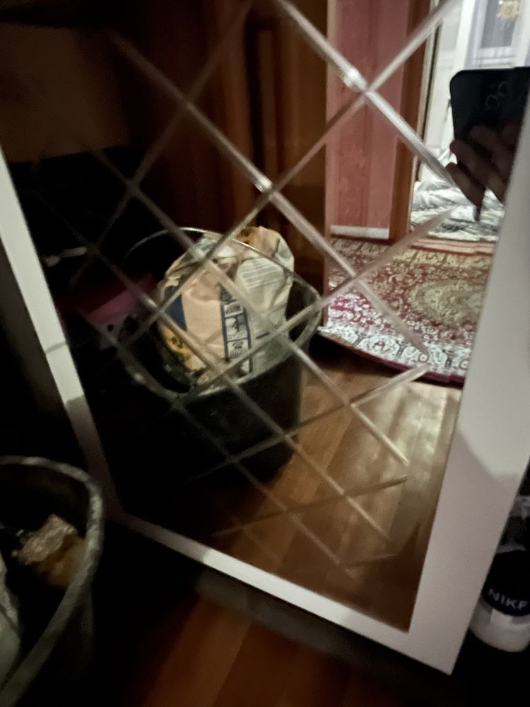 Продаю шкаф  прихожей