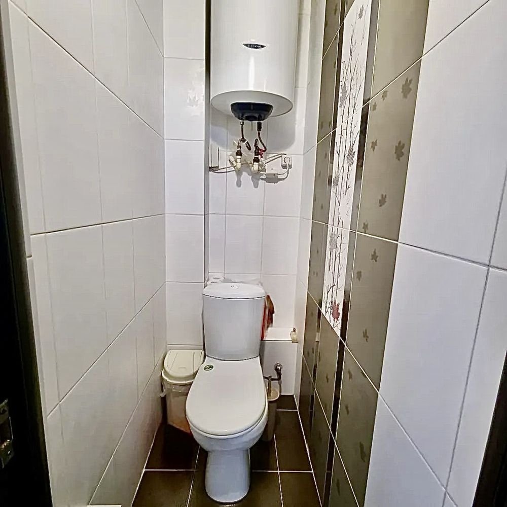 4комн, Кошкарбаева 3, 5этаж
