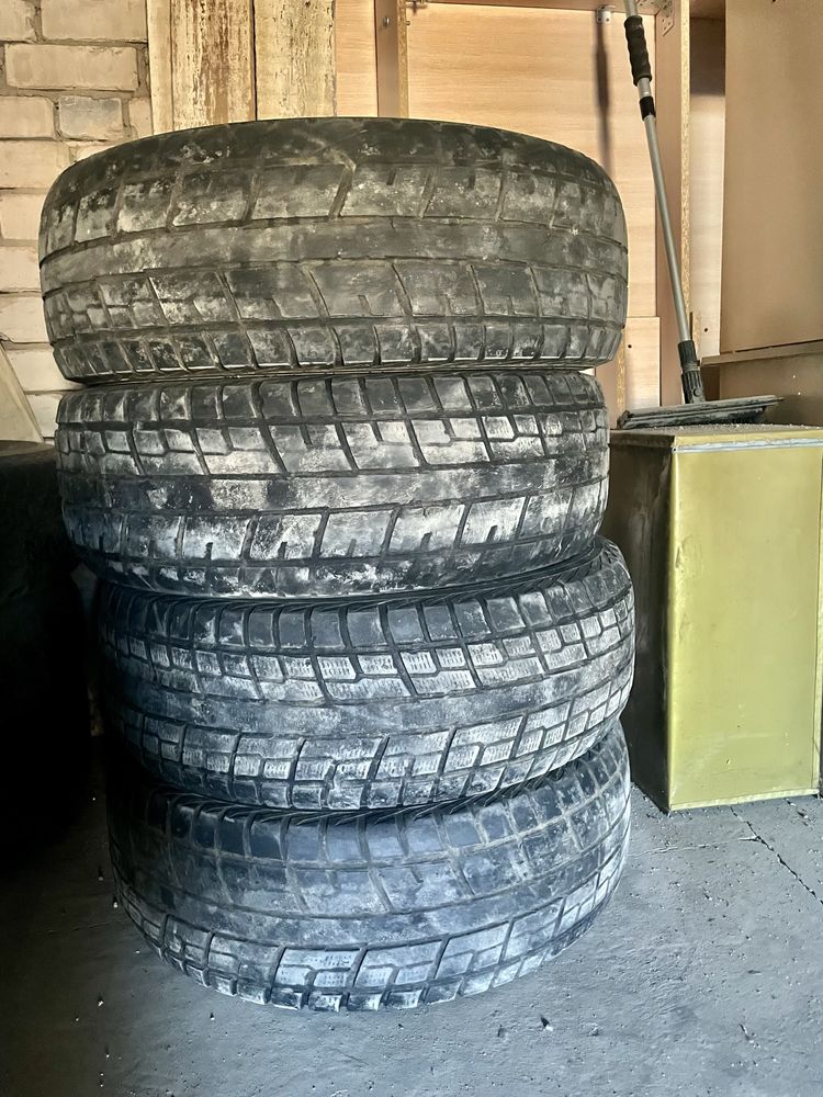 Продам резину Yokohama