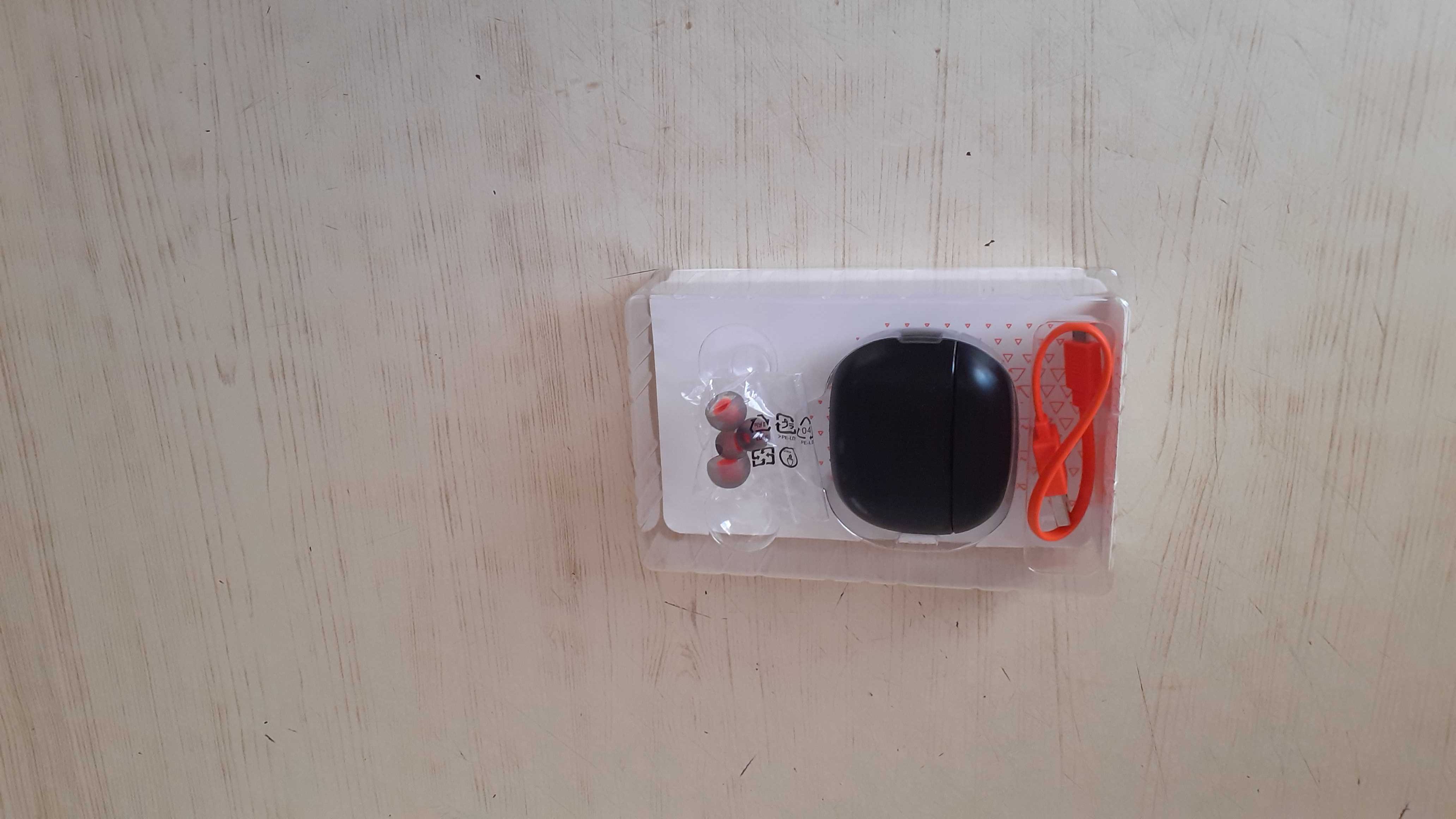 Продам гарнитуру беспровод. (наушники) JBL TUNE 120TWS (сделано в США)