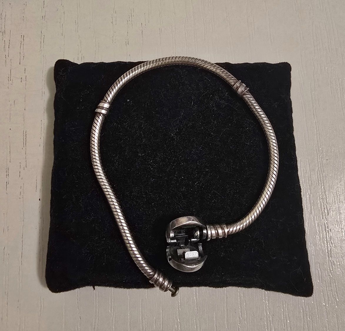 Браслет от Pandora