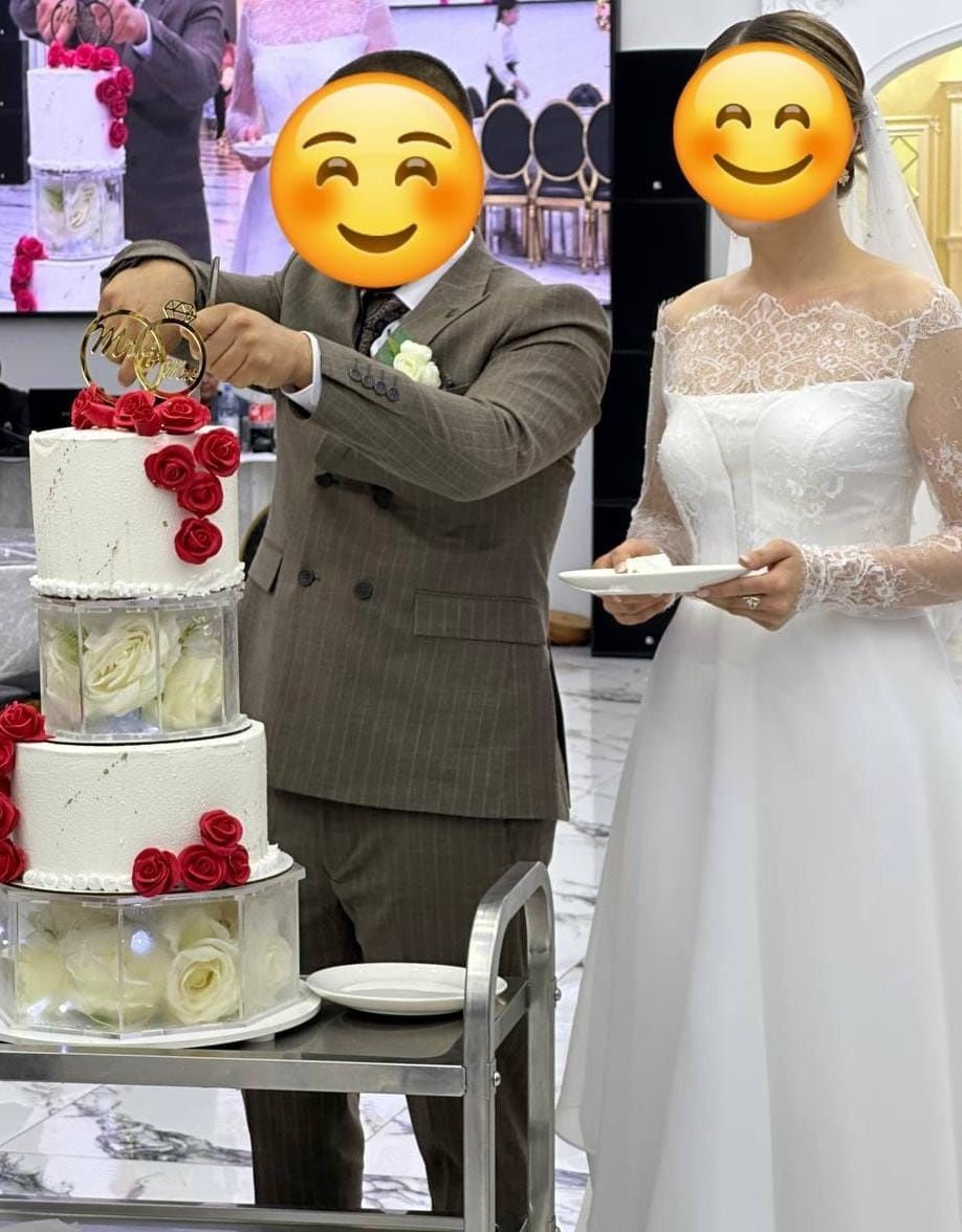 Свадебное платье