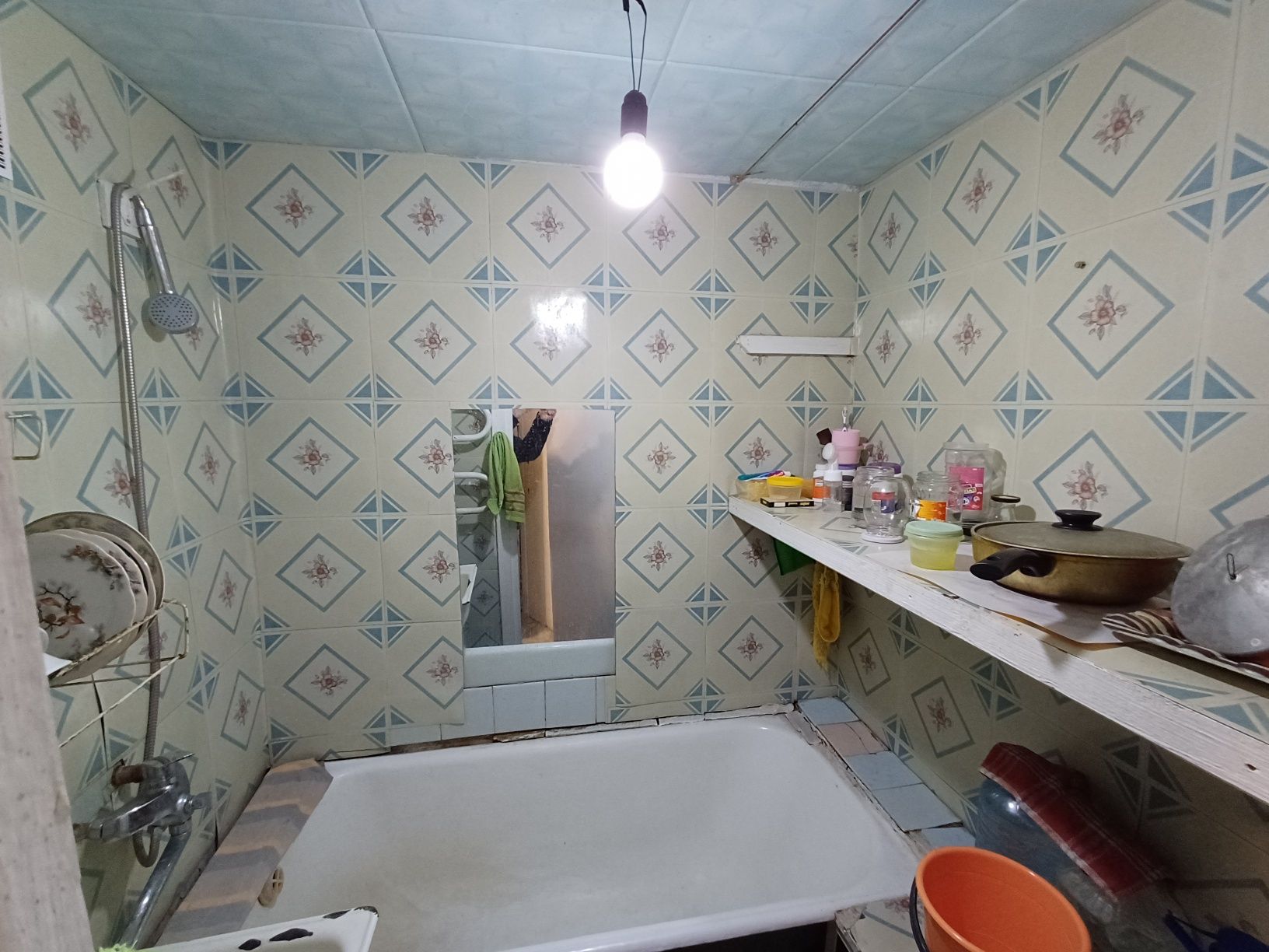 Продам магазин в г. Аксу