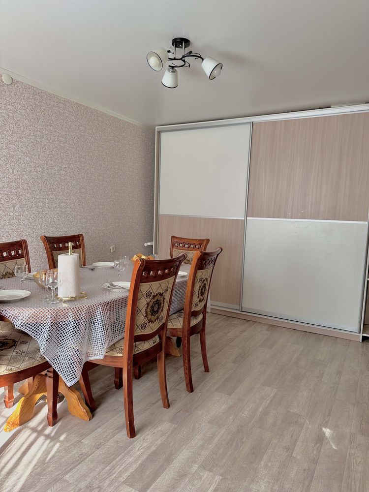 Продам 3-х комнатную квартиру в Заречном + гараж