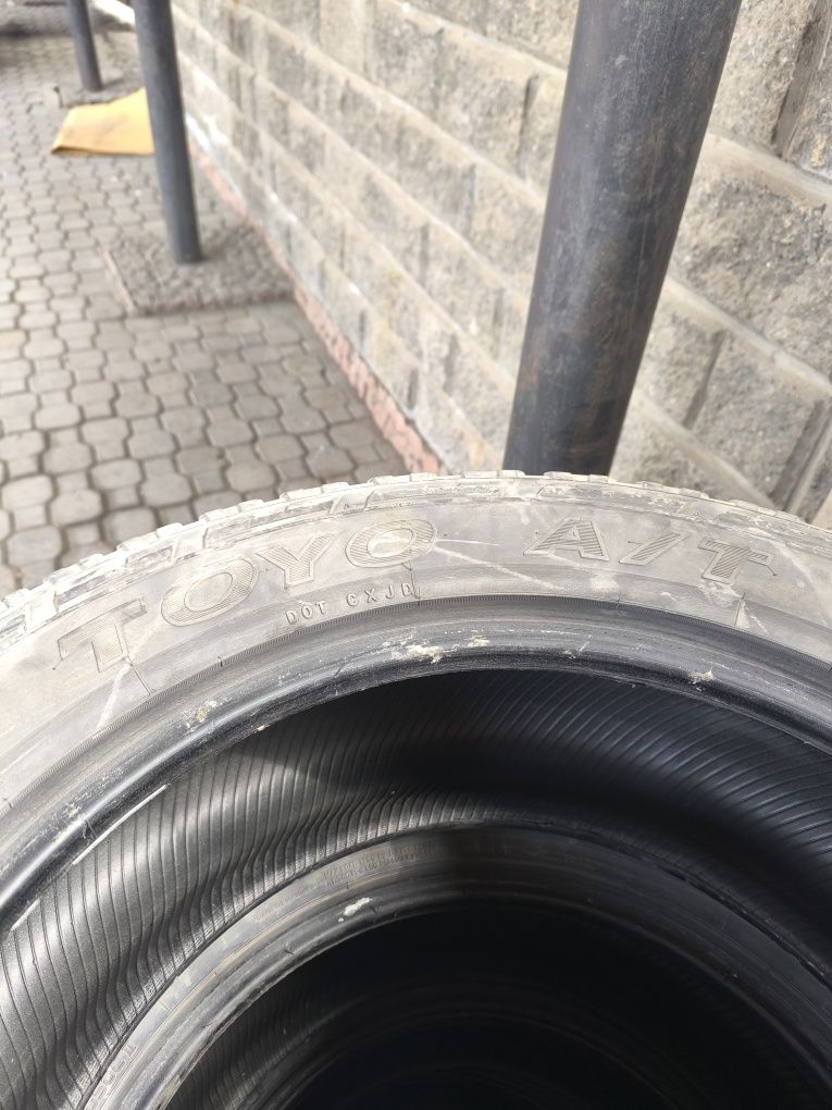 285/50/20 A/T Toyo