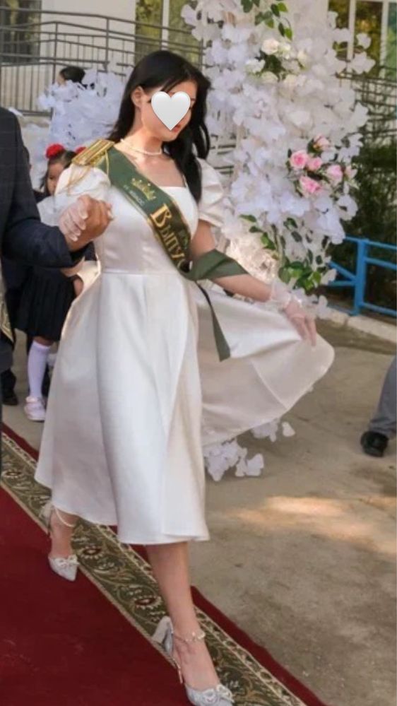 Белое платье длина миди