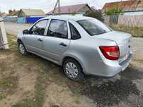 Продам автомобиль Lada Granta