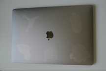 MacBook Pro 15" (2017) | i7 / 16 GB / 512 GB SSD |