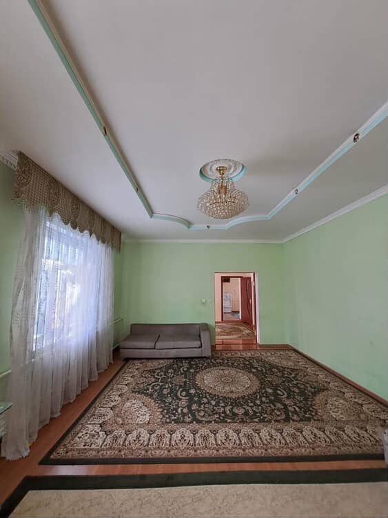 5 бөлмелі жер үй жалға беріледі, район Асанбай Дулыга батыр 54