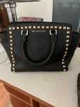 Продам офигенская сумку чистая кожа Michael kors