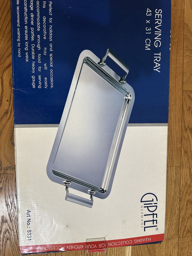 Продам поднос фирмы GEPFEL
