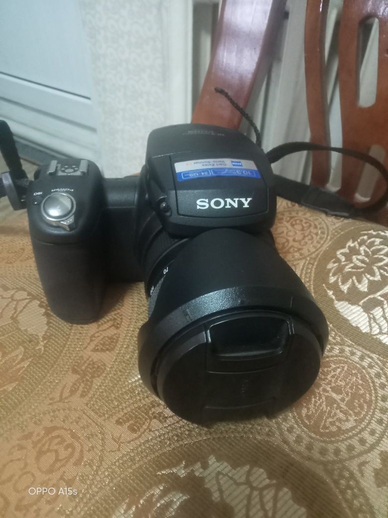 Продам обменяю фотоаппарат сони н50 в отличном состоянии
