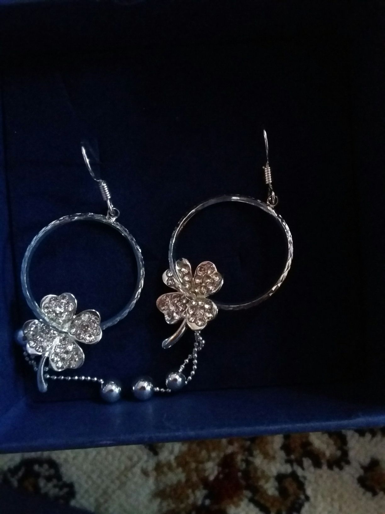Серебро. Доставка есть