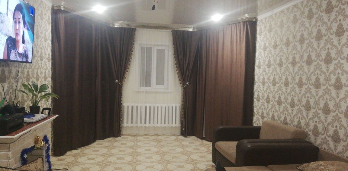 Продам шторы велюр в гостиную