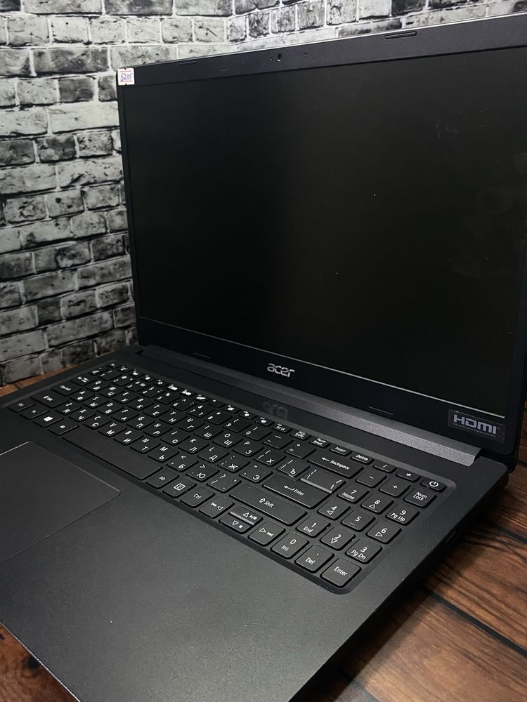 Acer Extensа Intel Geleron. Озу: 8