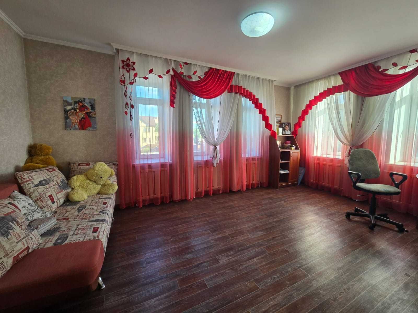 Продам 3х этажный коттедж на 8мкр/ПОМОЩЬ В ИПОТЕКЕ