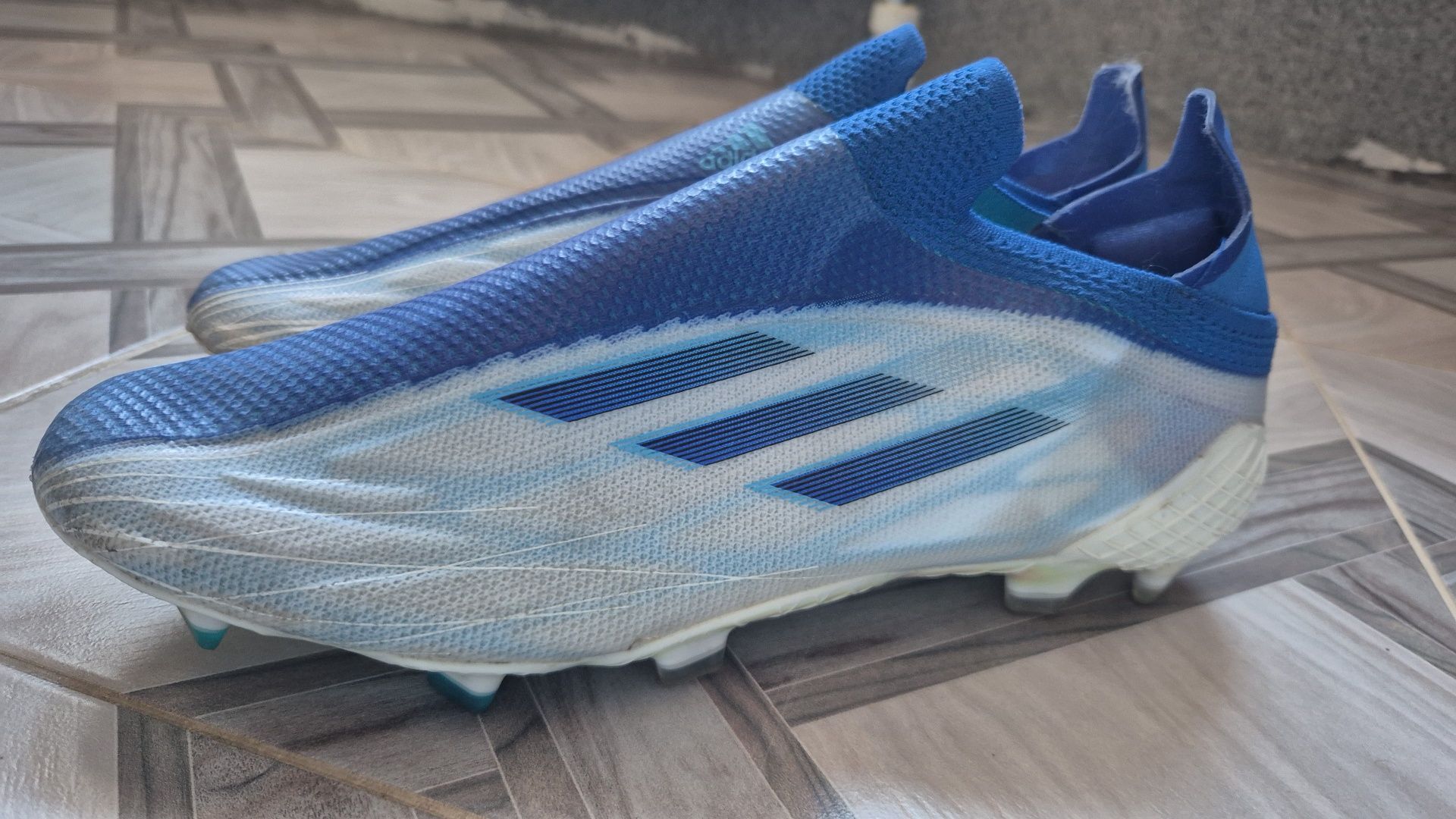 Продаю Бутсы Adidas