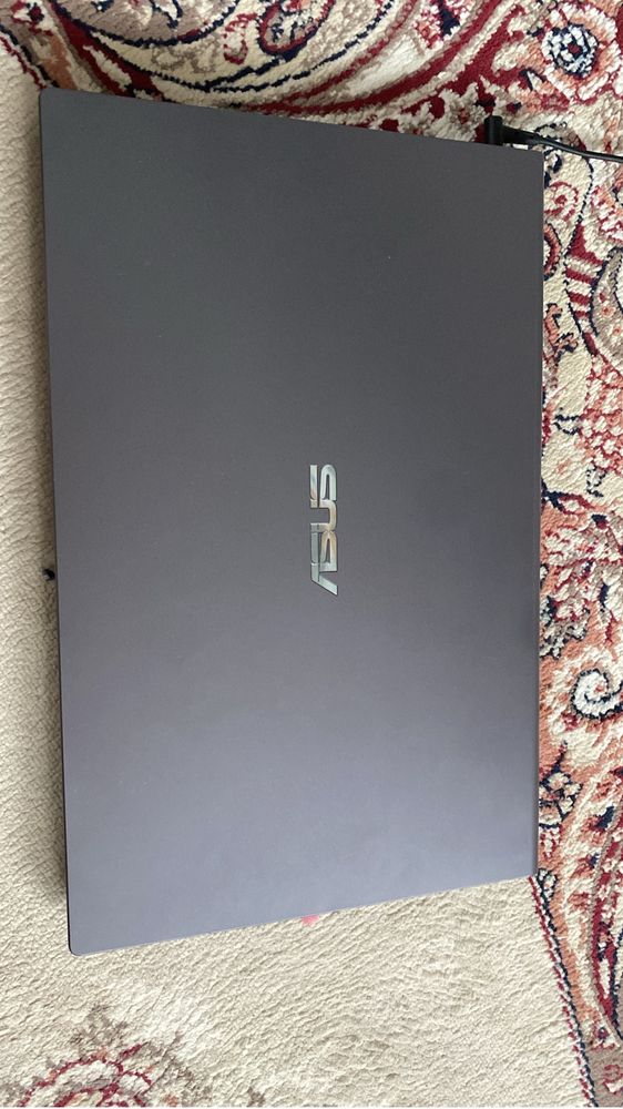 Ноутбук    ASUS
