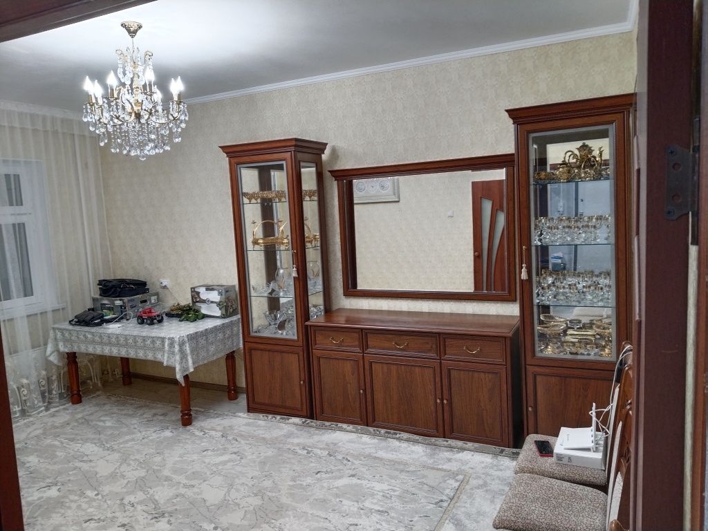Продаётся стенка