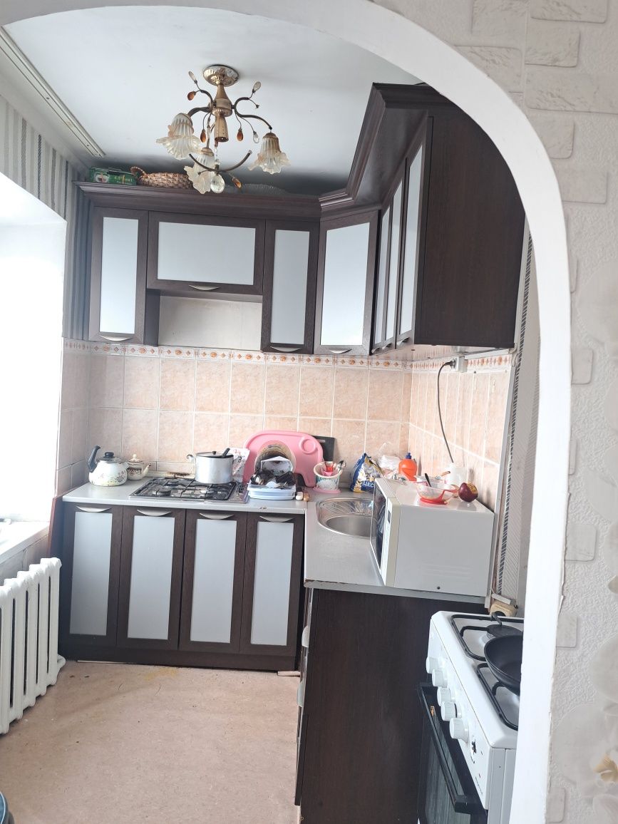 Продам 3х  комнатную  квартиру в районе  Крылечко