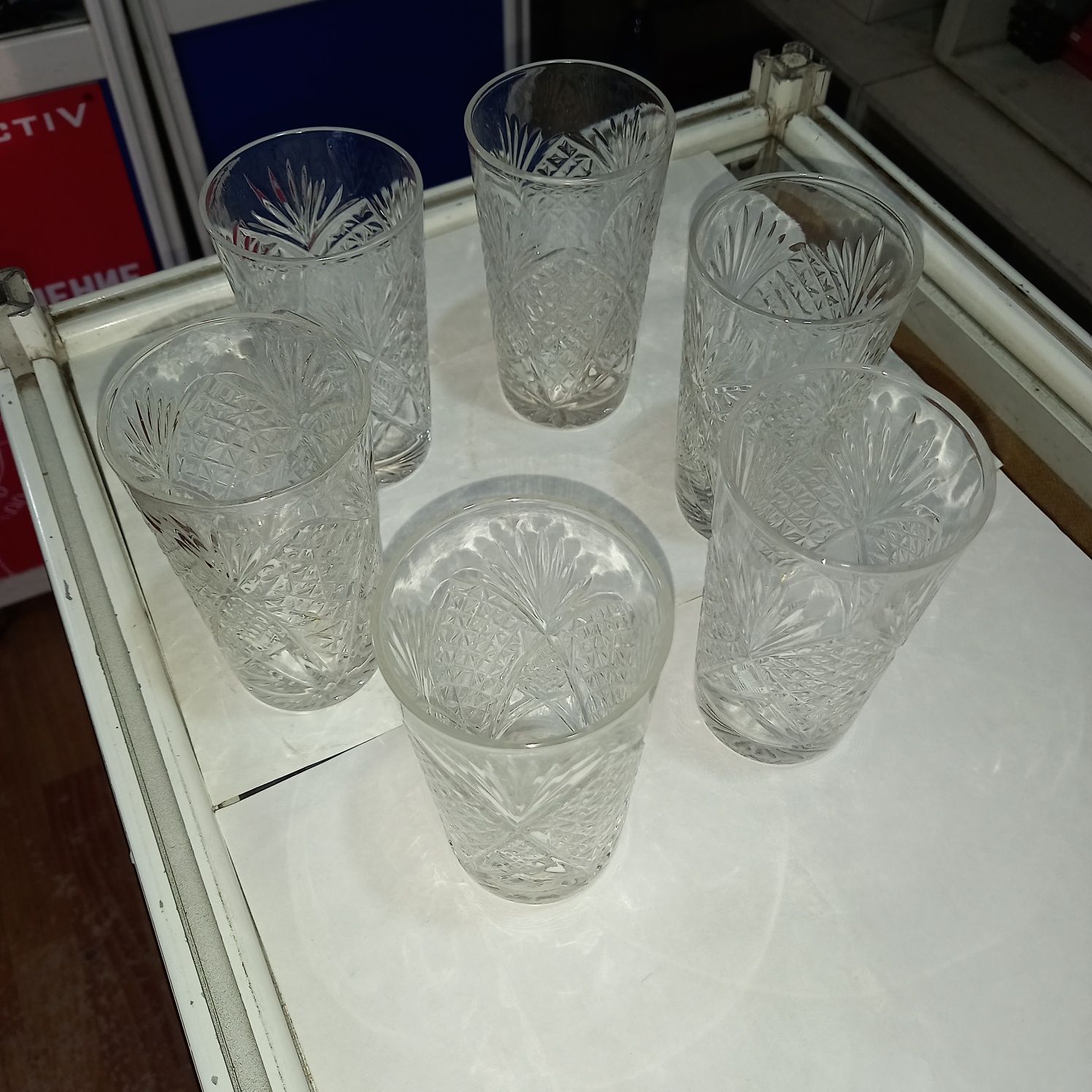 Продам хрустальные стаканчики