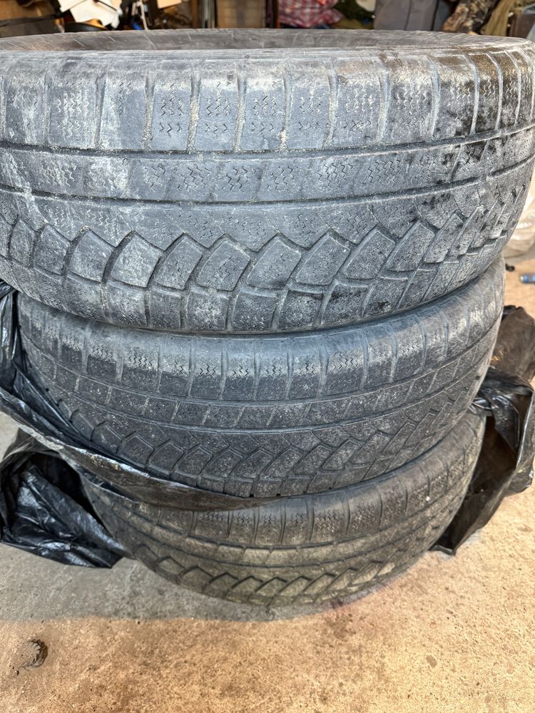 Продам шиный r17 235/65