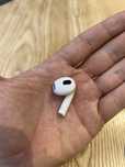 Продам Правый наушник AirPods 3 Оригинал