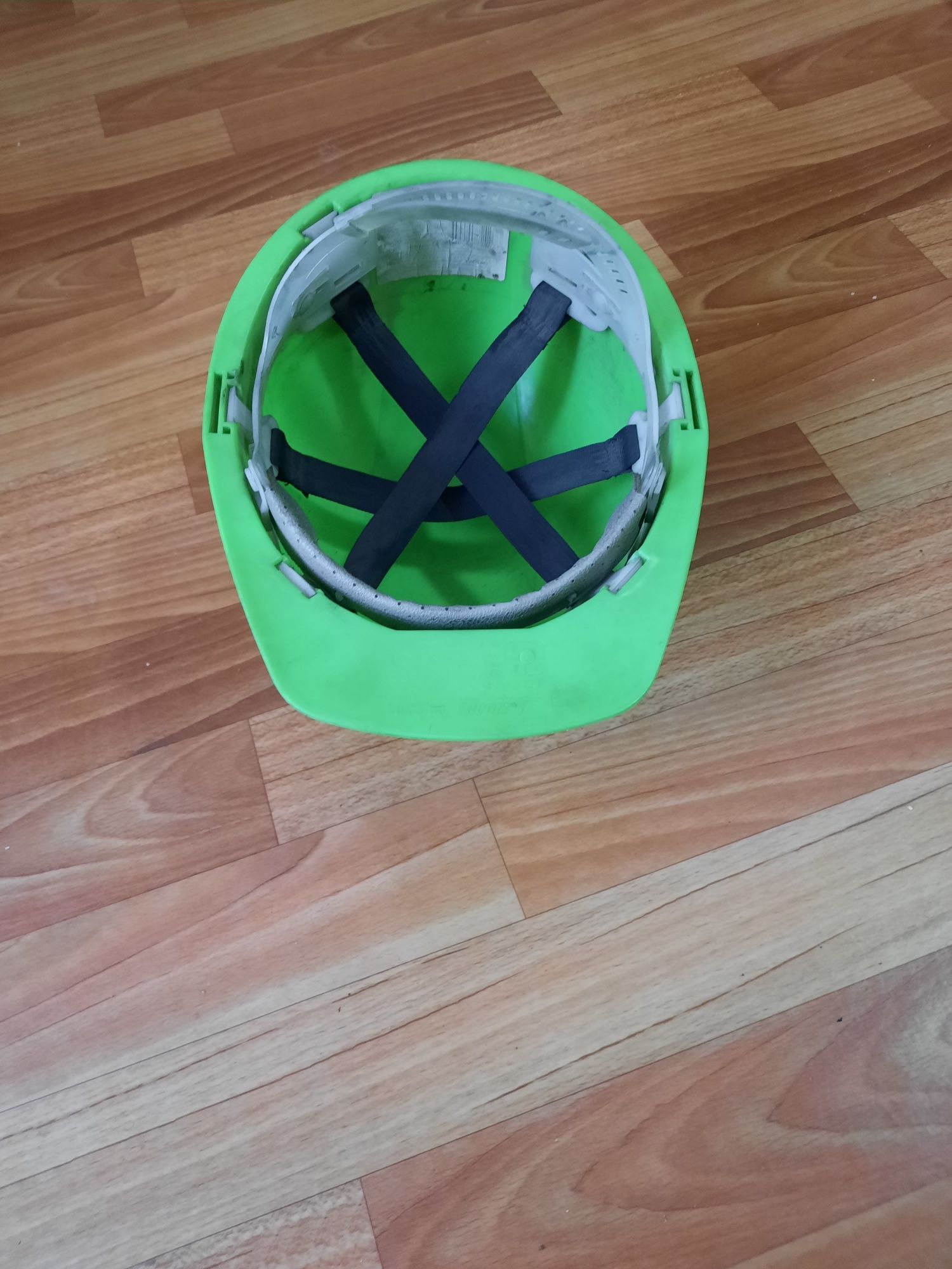 СИЗ.продам каску защитную