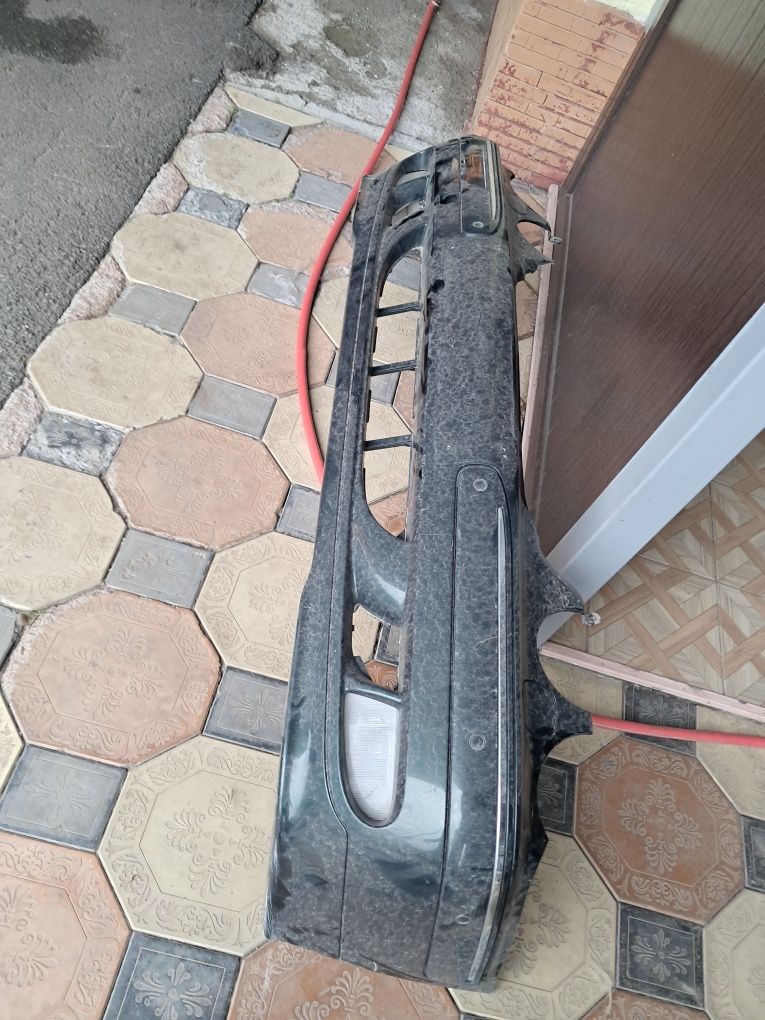 Мерседес.210 блок стеклопадемников.