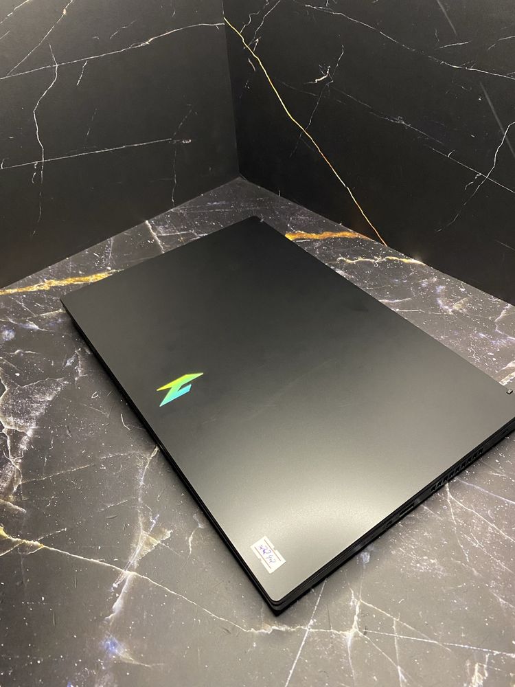 Acer nitro v15 AM5 RTX2050