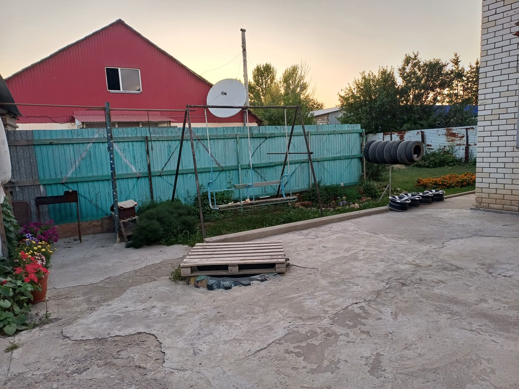Продам дом в очень удобном расположение