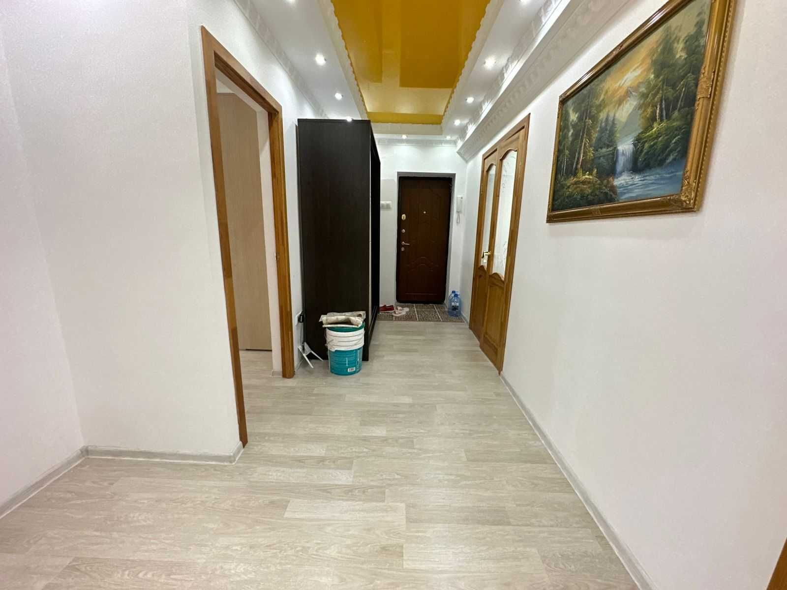 Продается 3 х комн. по Сатпаева 25
