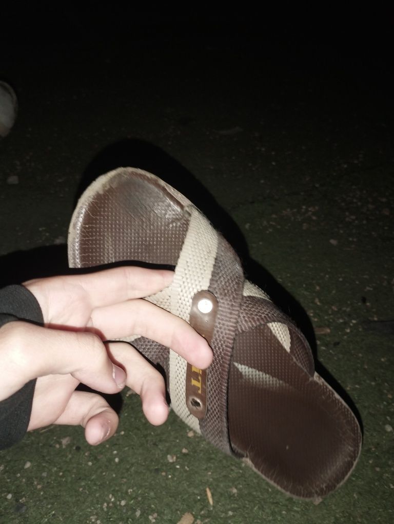 Тапок Мади очень крутой