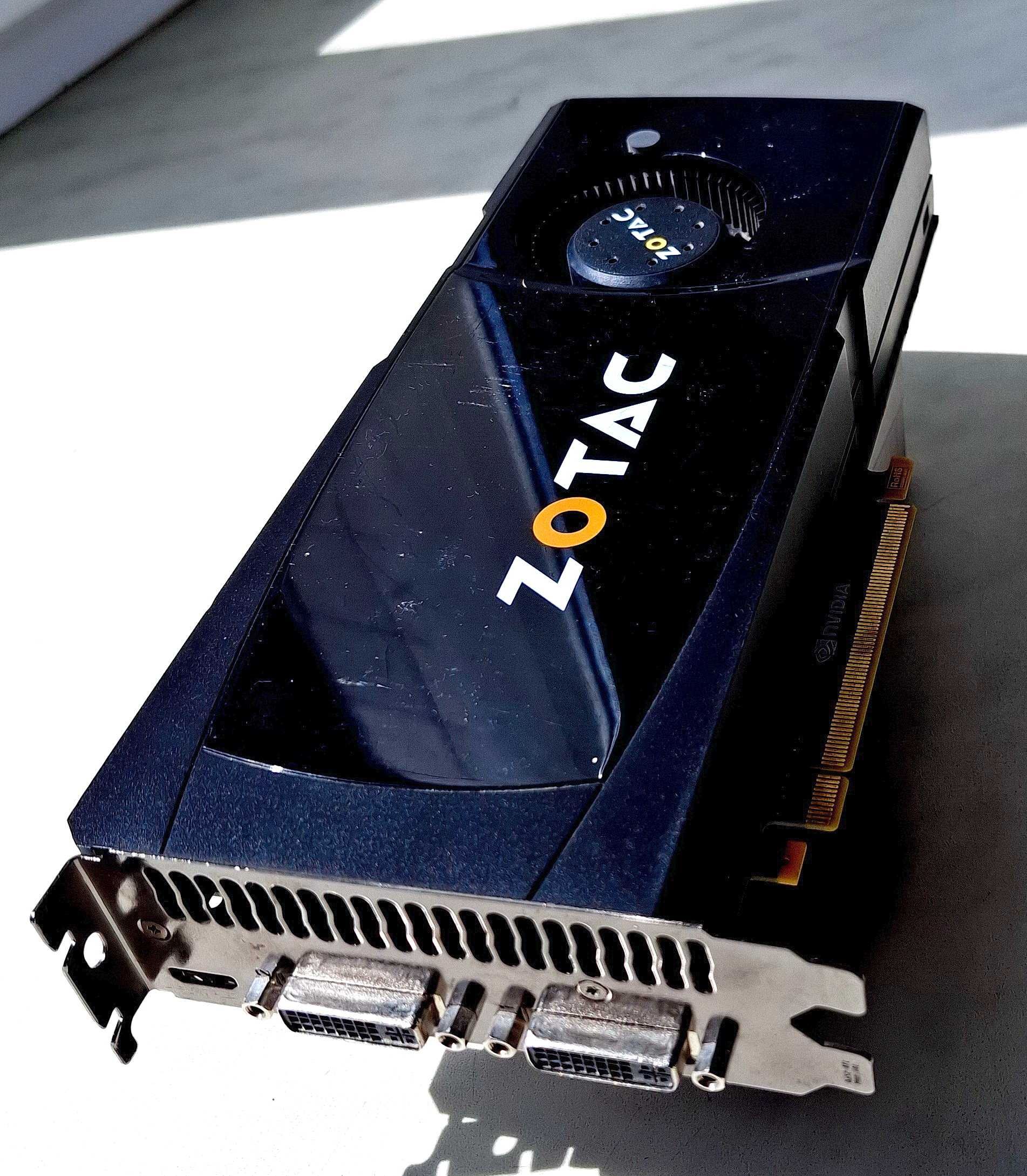 Видеокарта ZOTAC GTX 470 GDDR 5  320 BIT.1280 Mb GDDR 5  320 BIT. б/у.