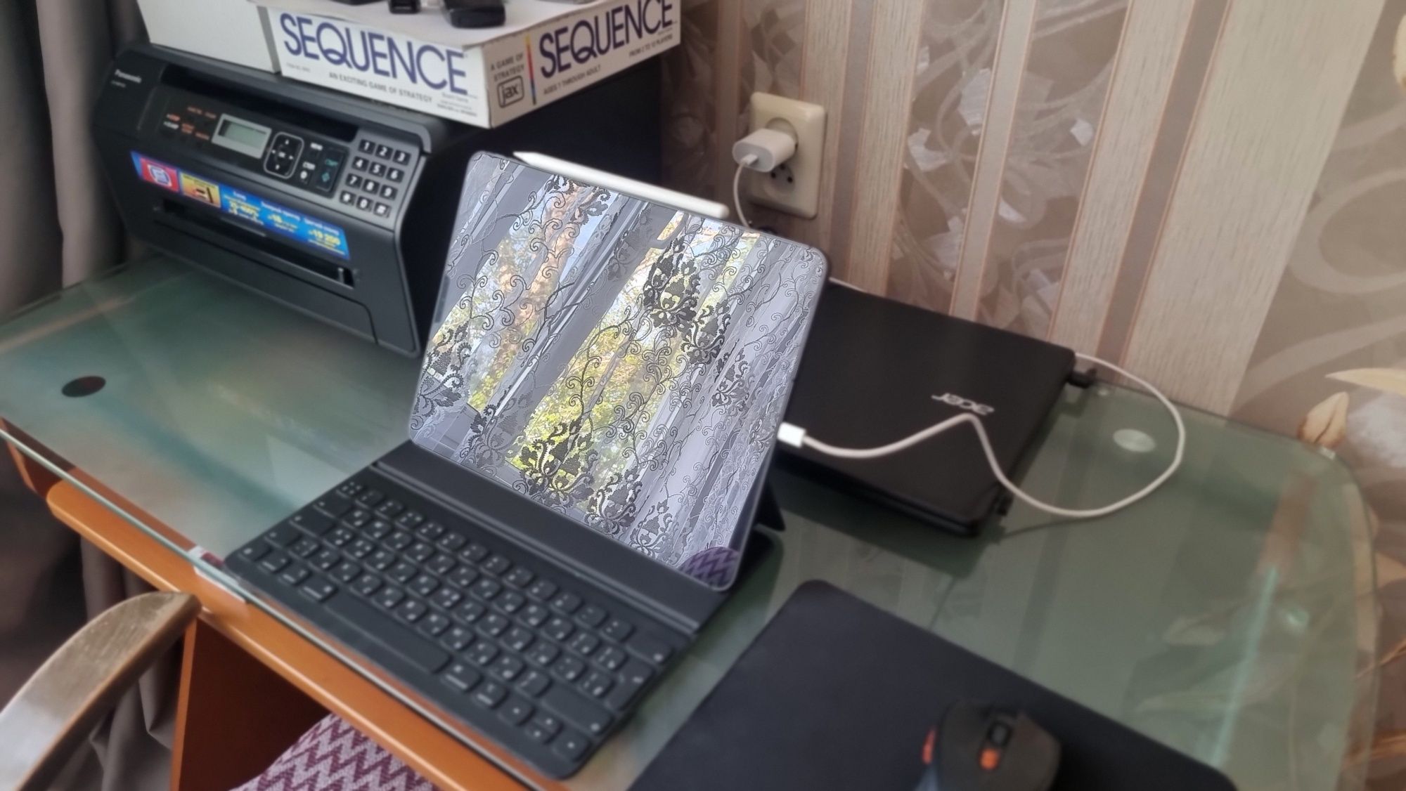 Apple iPad 12.9 4 поколение 256 gb 3g
