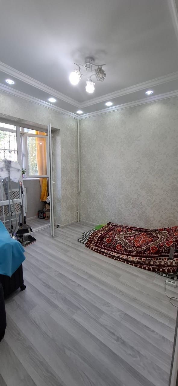 Продам 3 комнатную квартиру