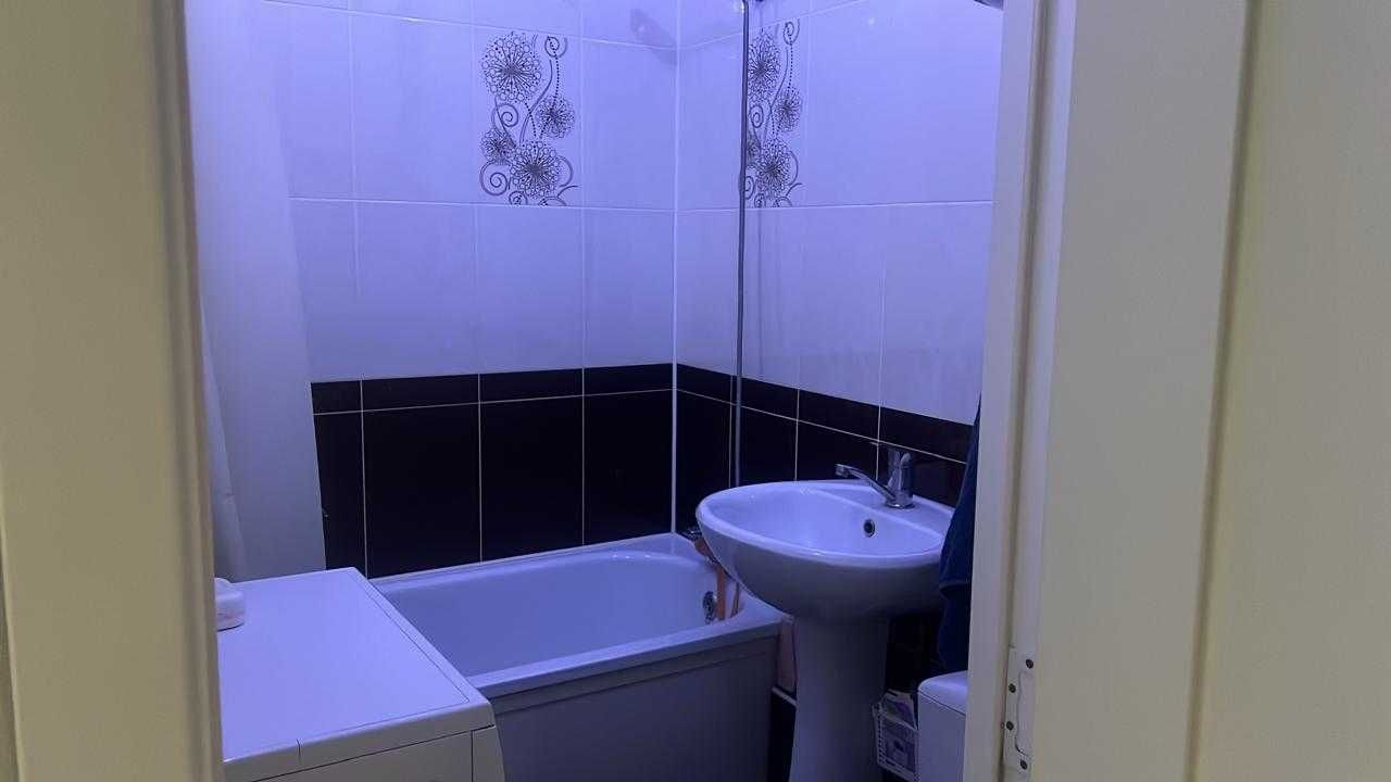Продам двух комнатную квартиру.