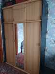 Шкаф для одежды,шифоньер