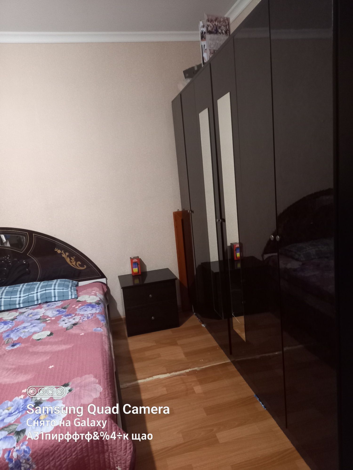 Продам спальный гарнитур