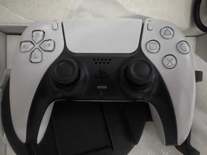 Sony PlayStation 5 (с дисководом)