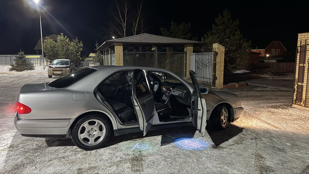 В Продаже легендарный w210 e400