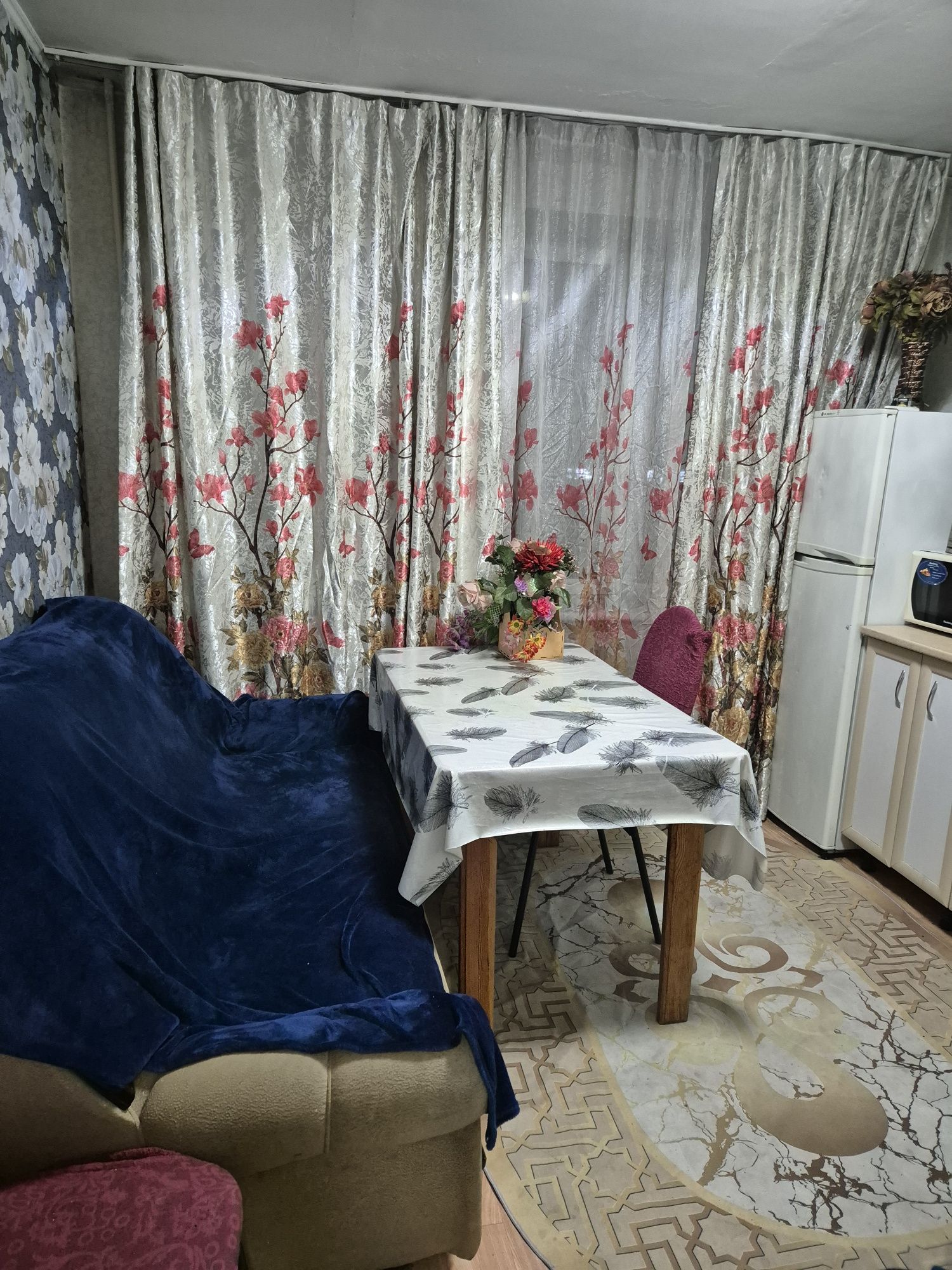 Сдам посуточно улучшенную 1ком