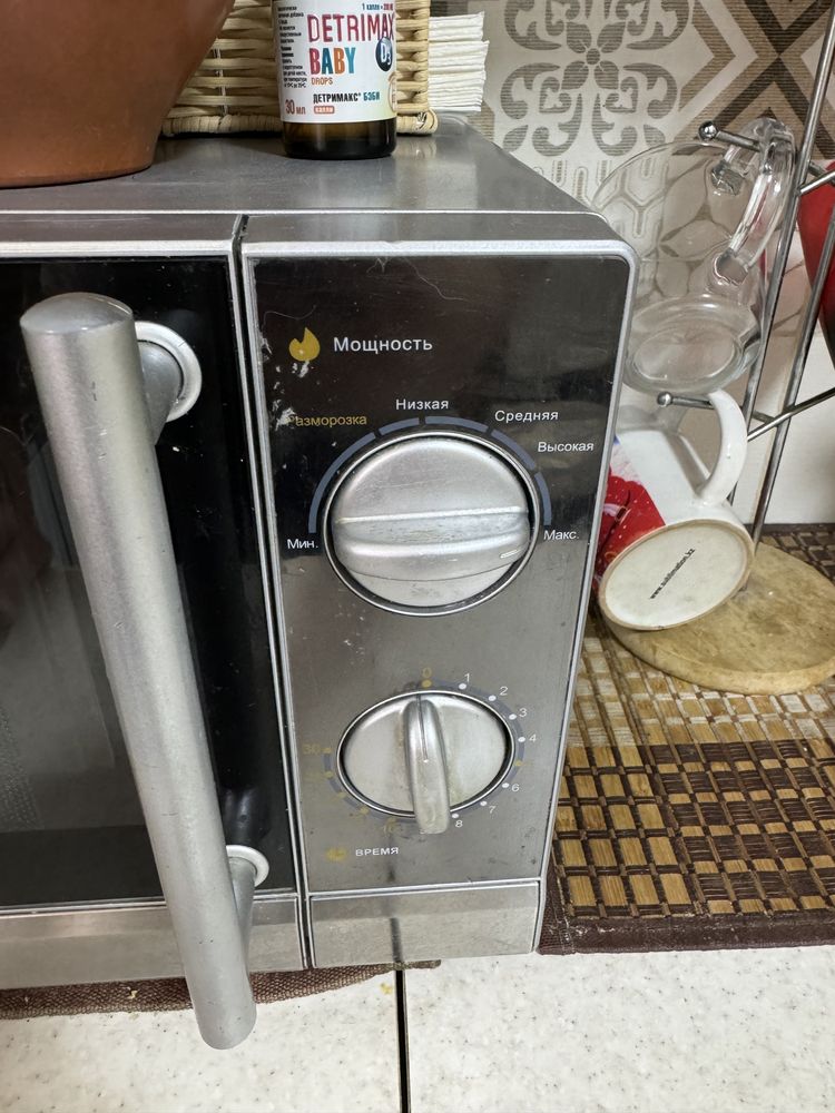 Срочно продам микроволновую печь