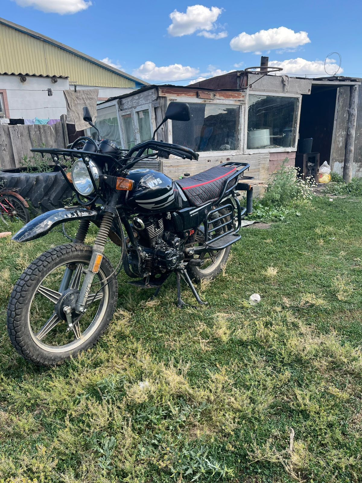 Мотоцикл WYS 200