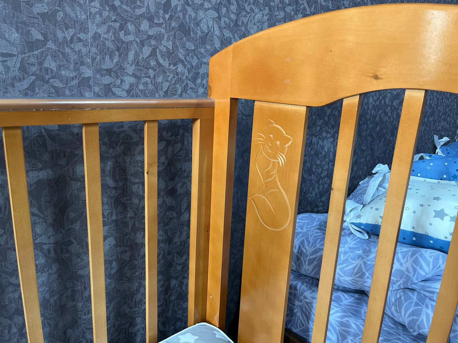 Продам детскую кроватку