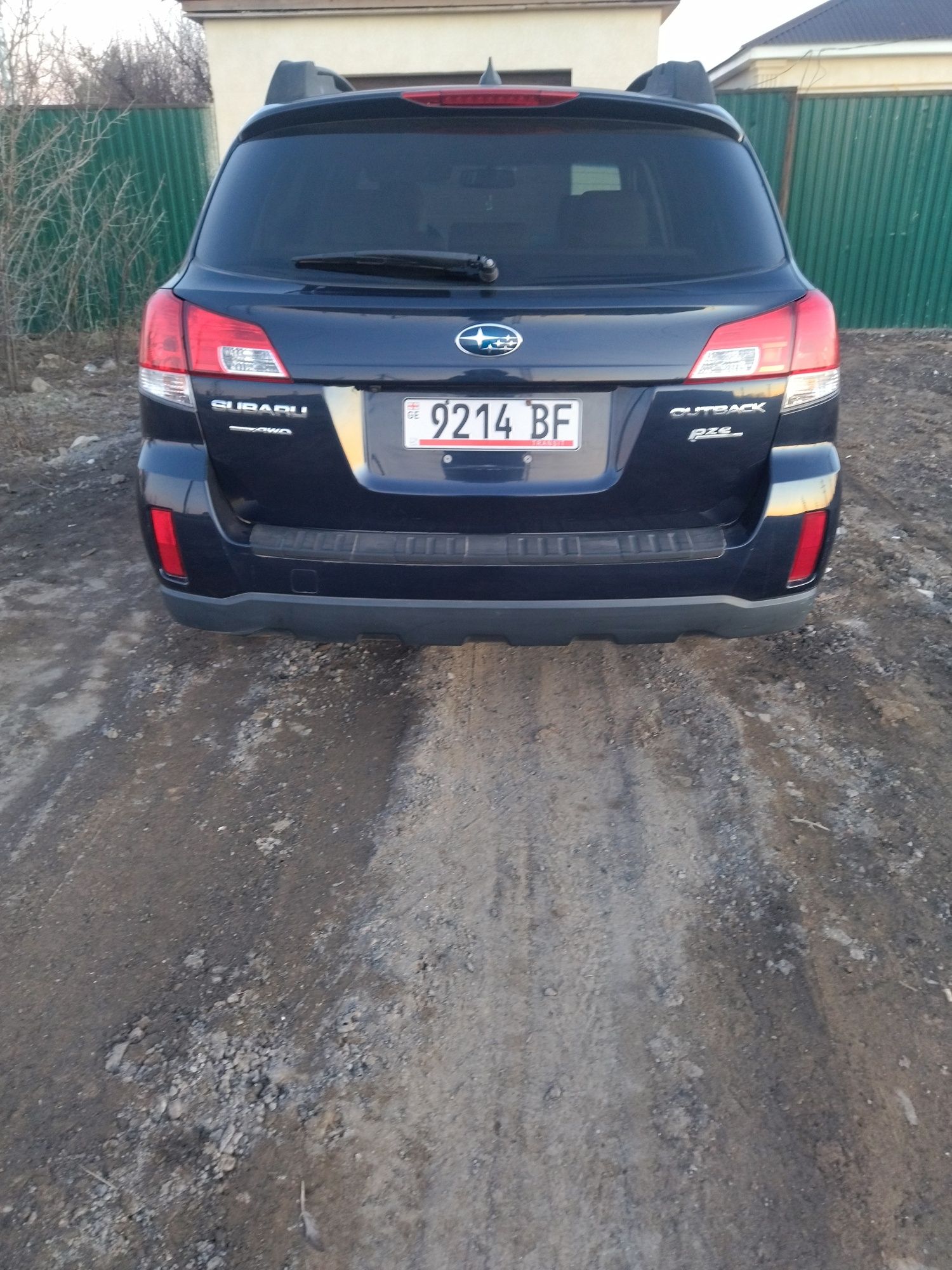 Субару аутбек 2013