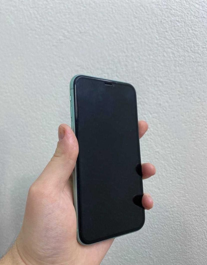 iPhone 11 с гарантией
