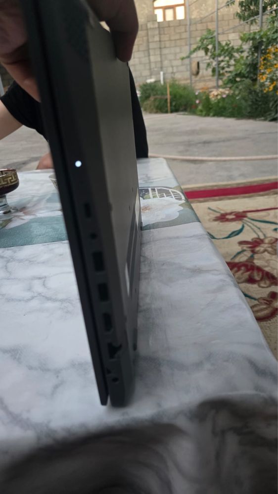 Ноутбук Lenovo почти новый