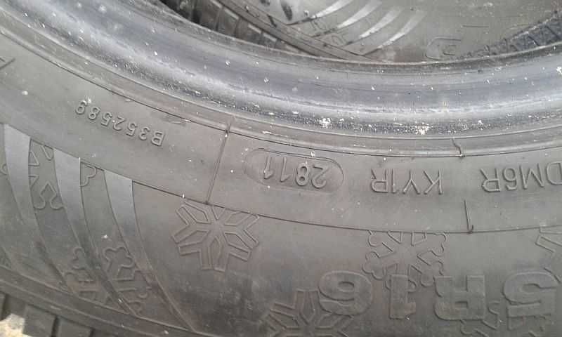 Шины 225/55 R16 - "Dunlop SP Winter Sport 4D" (Германия), всесезонные.